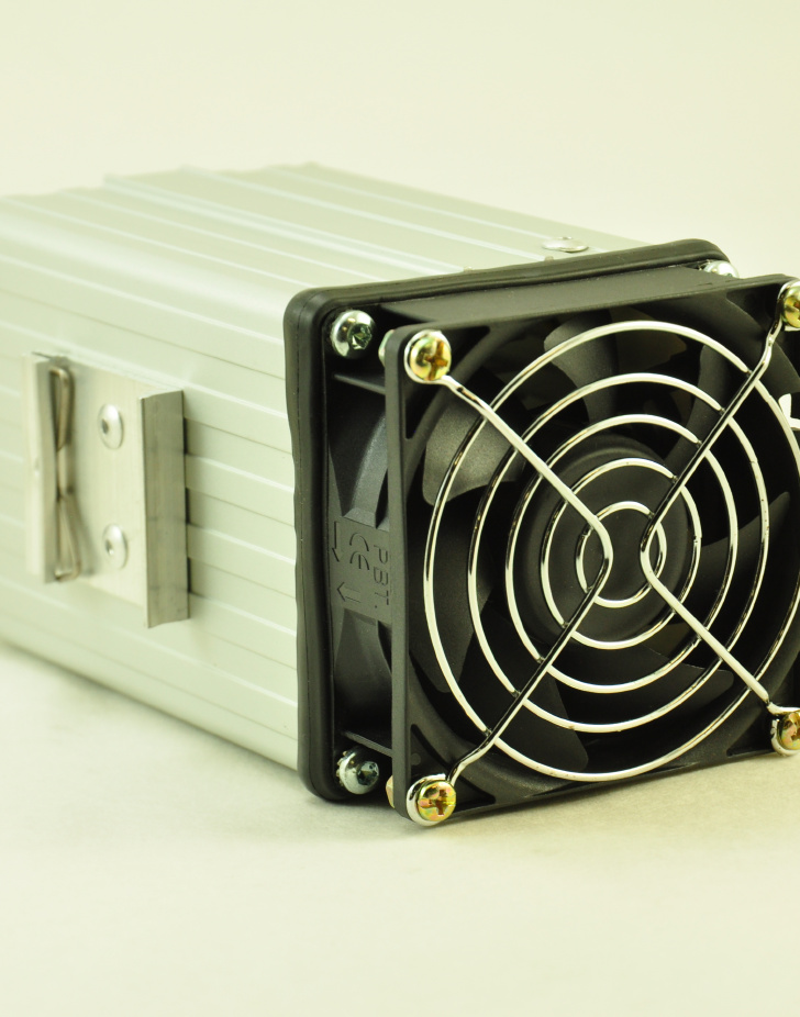 24V, 150W FAN FORCED PTC CONVECTION HEATER Front Facing View
